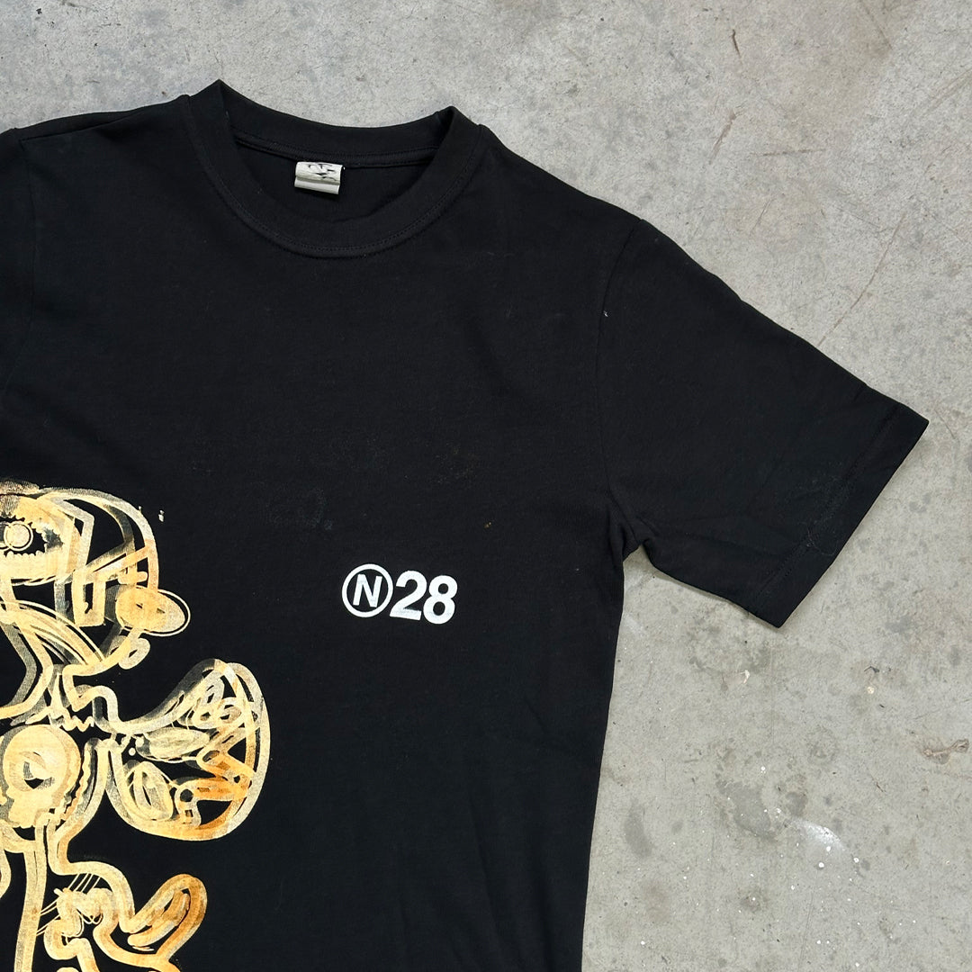 BLACK.TEE.JJ.1